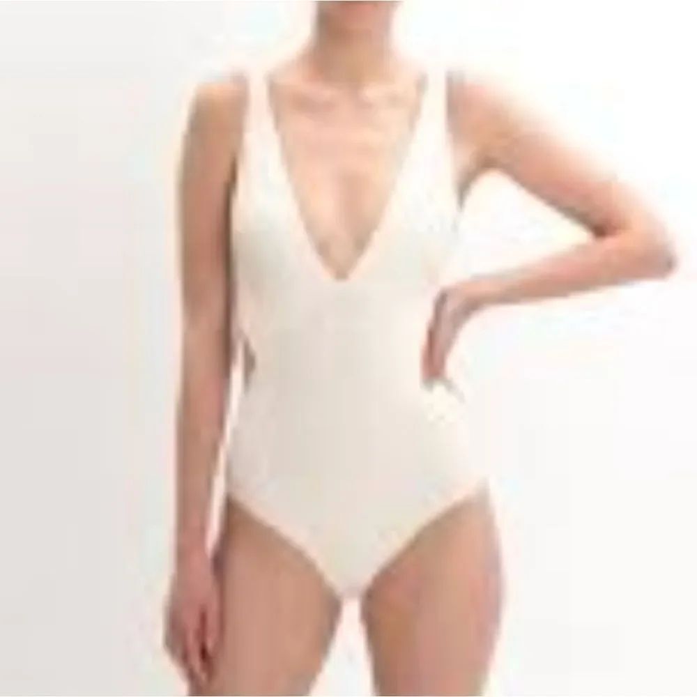 BRAND NEW SHADED & SHORE V-NECK ONE PIECE WOMEN'S SWIMSUITS